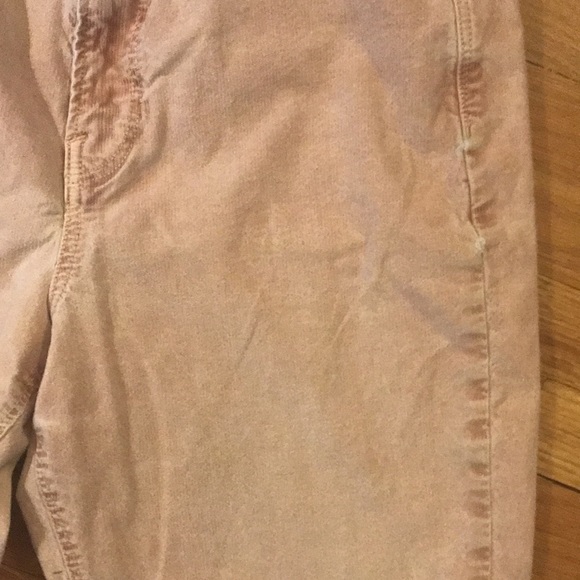 Light pink American eagle jeans size 10 washed to shrink size 6. - Picture 9 of 16